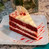 Red Velvet Cake (Porción)